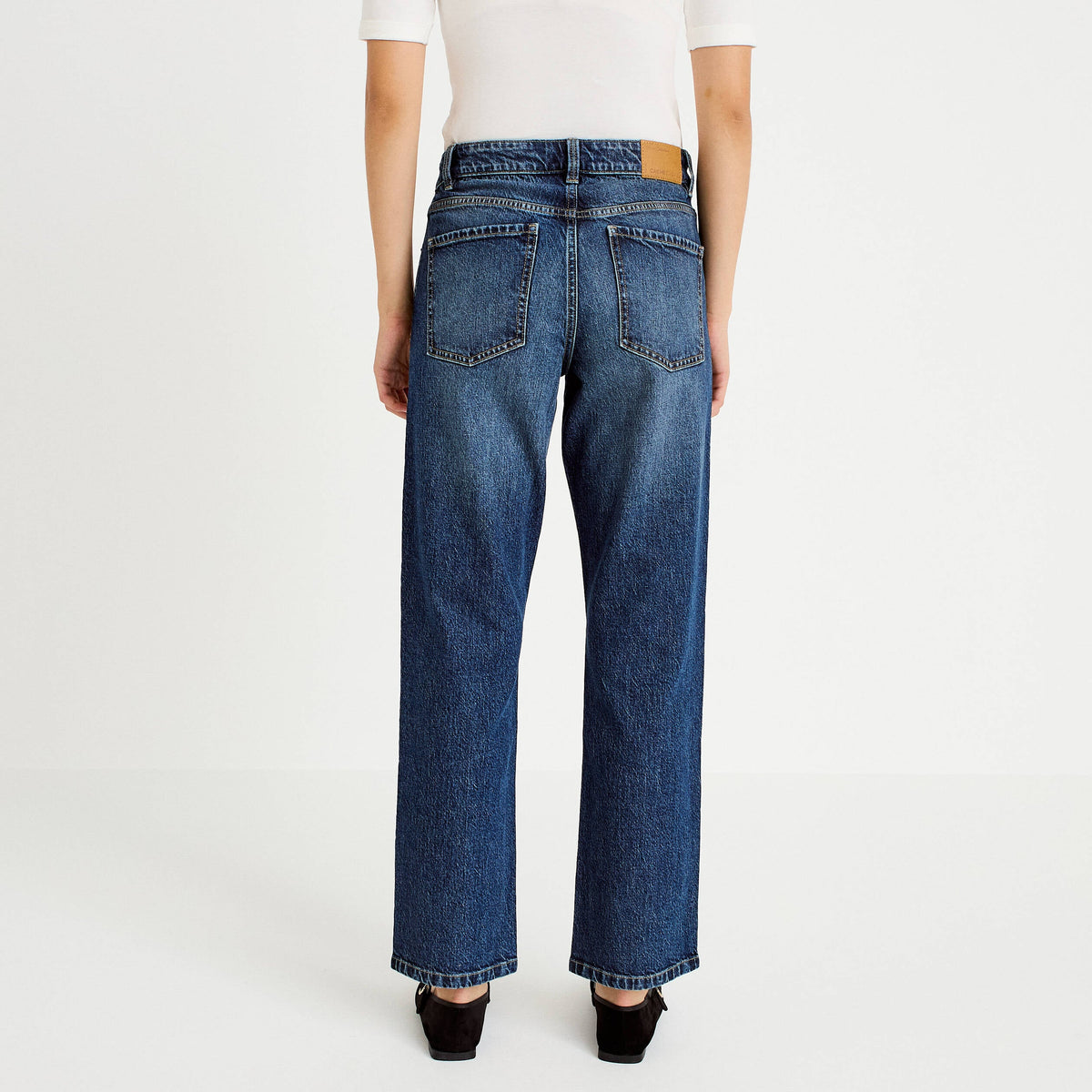 Mid Rise Straight Leg Jeans in Blue, view 2