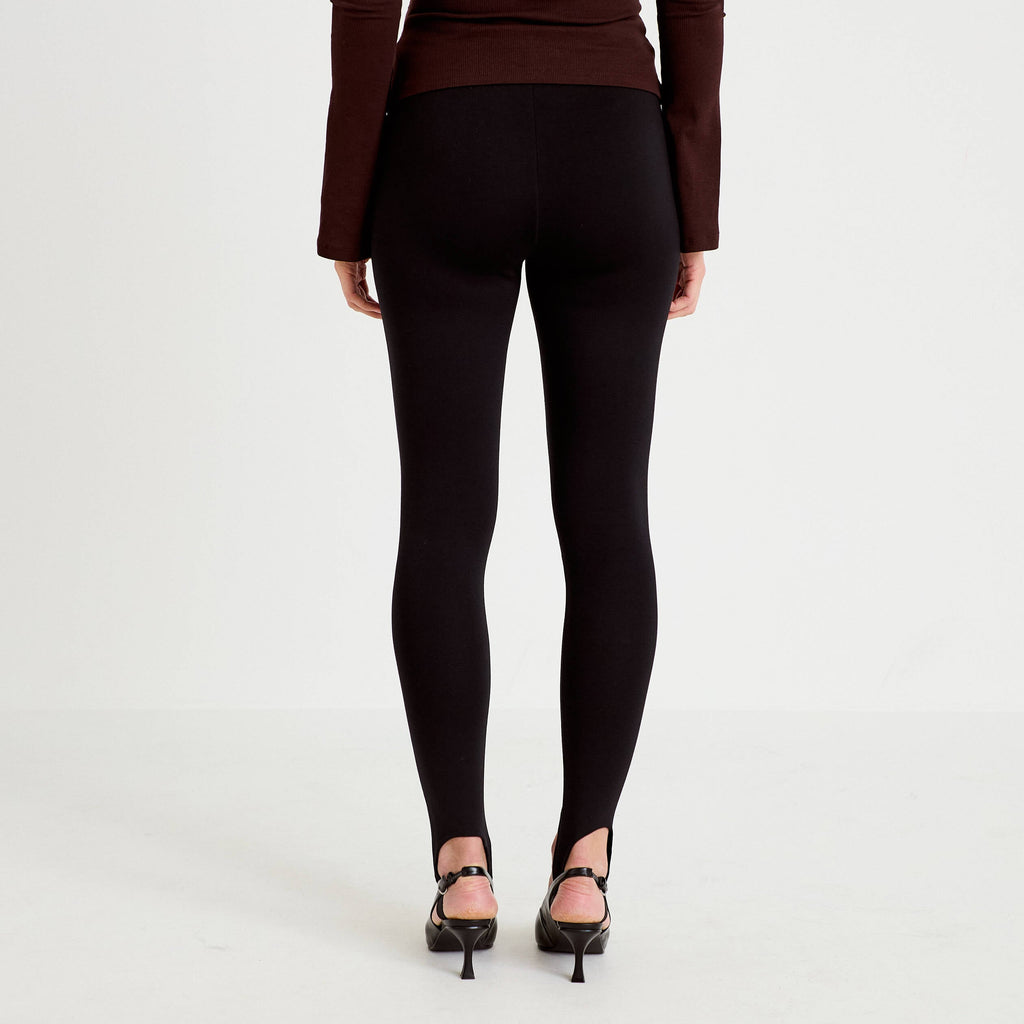 Stirrup Leggings in Black, view 2