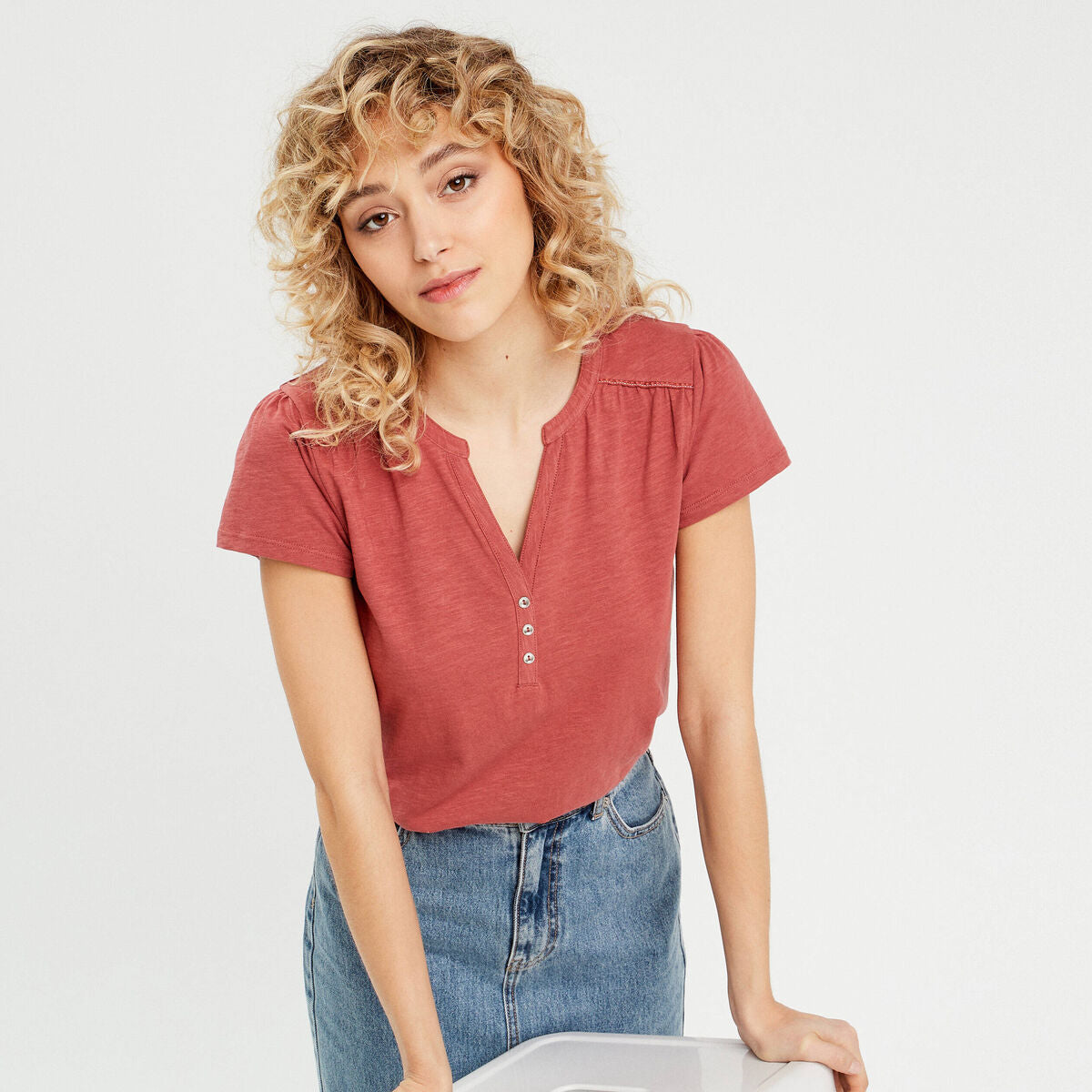 T-shirt boutonné sur le devant vieux rose femme