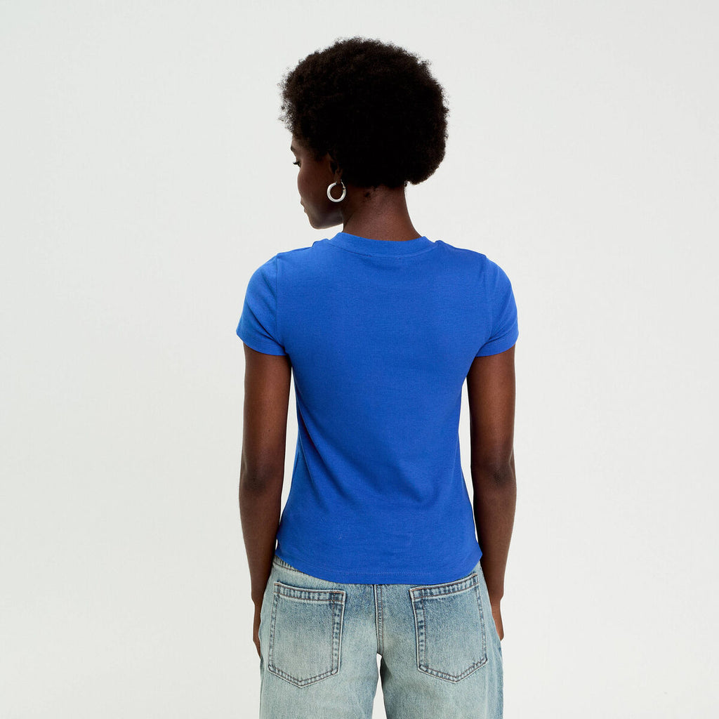 T-shirt côtelé ajusté manches courtes bleu electrique femme