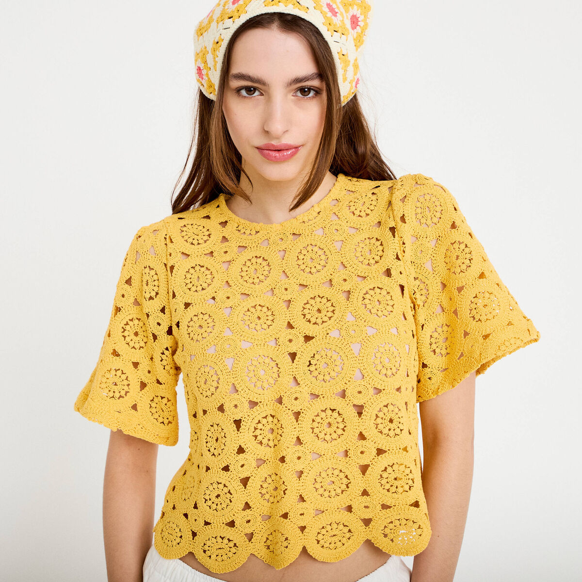 T-shirt macramé col rond jaune femme