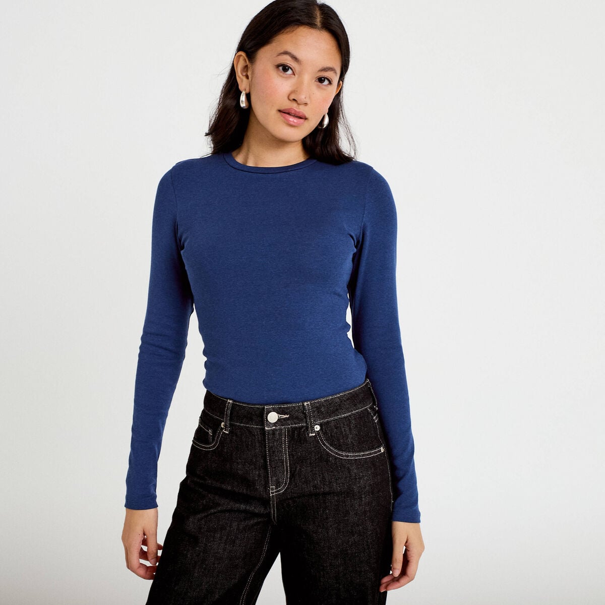 T-shirt cintré col rond manches longues bleu foncé femme