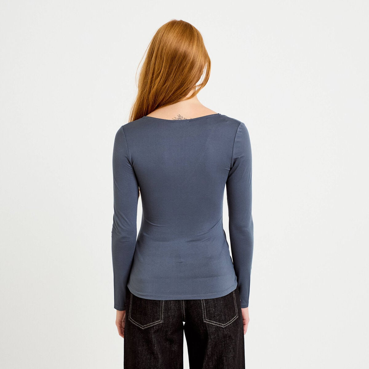 T-shirt thermique col en V plumetis gris femme