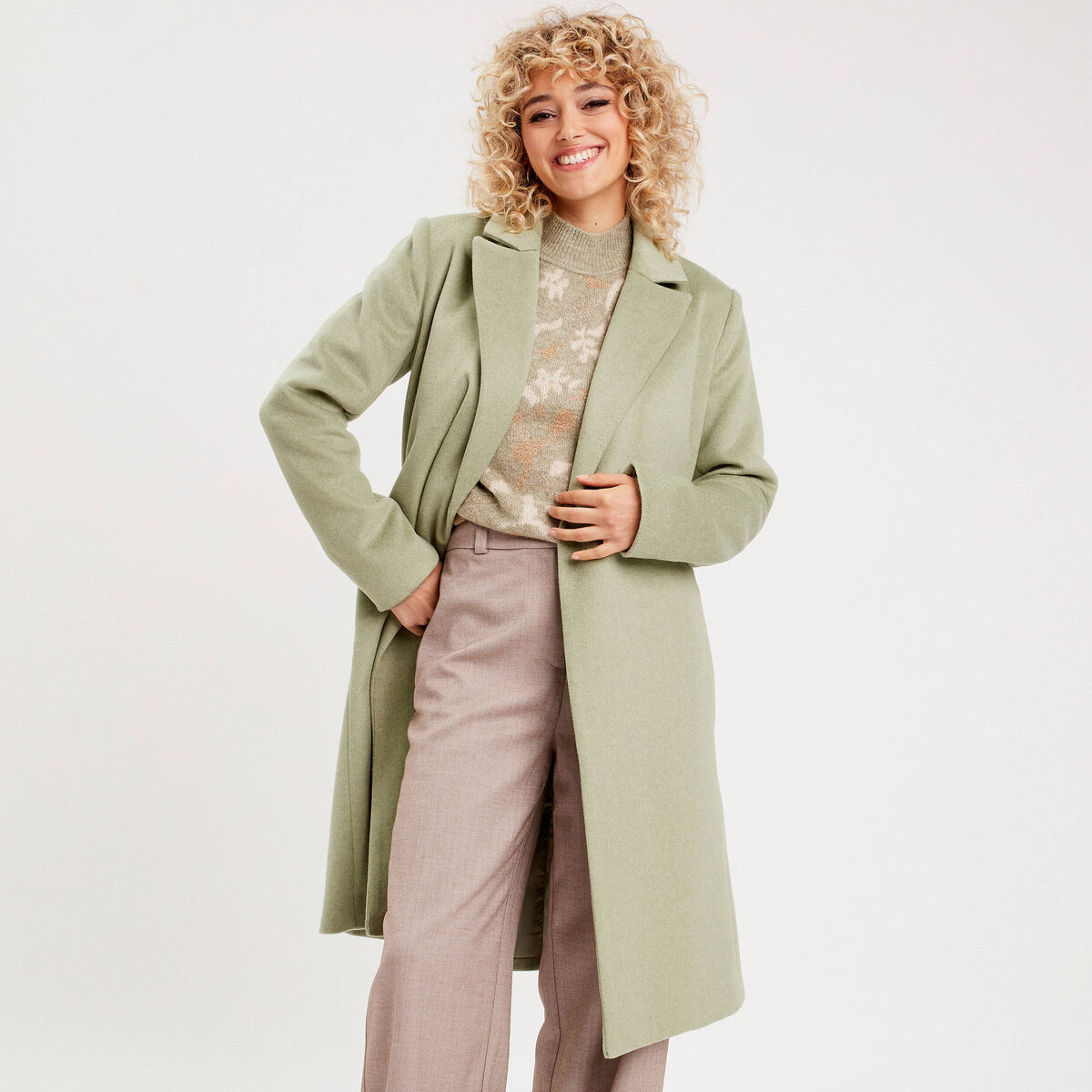 Manteau long droit ceinturé vert kaki femme