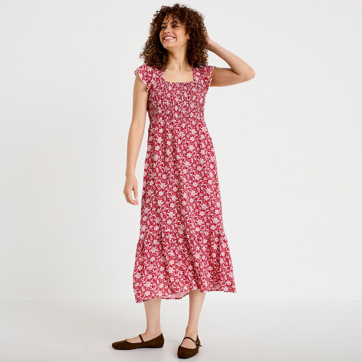 Robe longue évasée smockée rouge femme