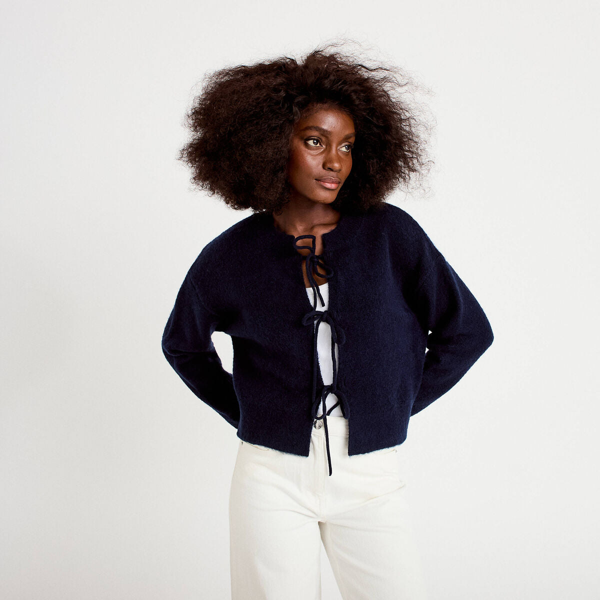 Gilet court noué bleu marine femme