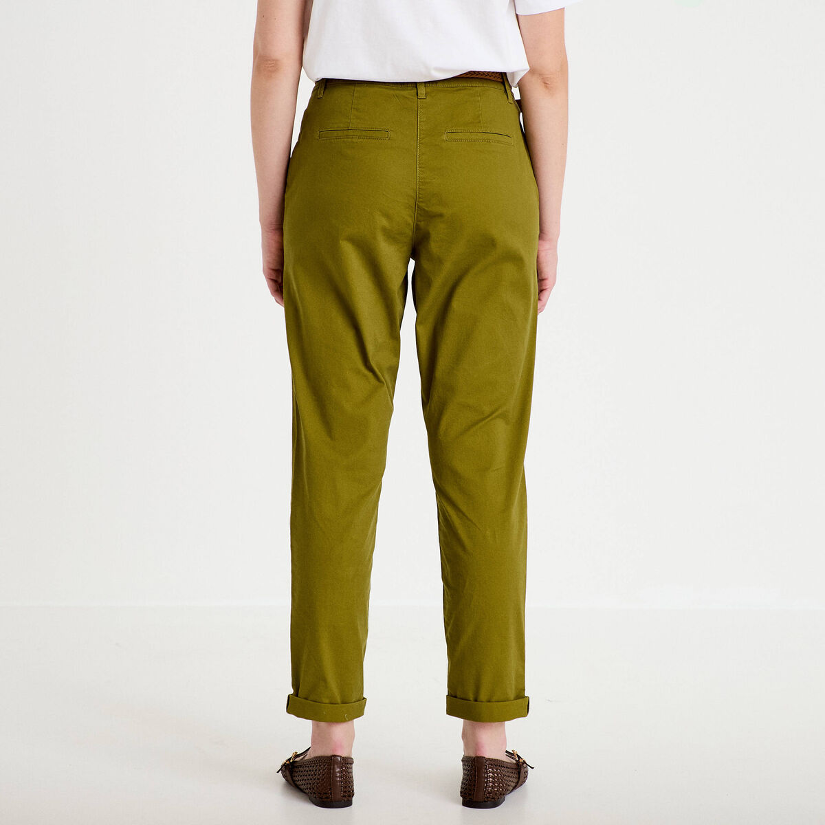 Pantalon chino 7/8ème vert kaki femme
