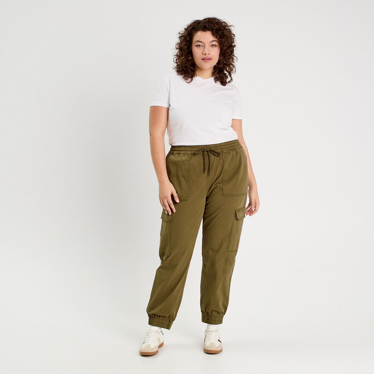 Pantalon cargo slim vert foncé femme