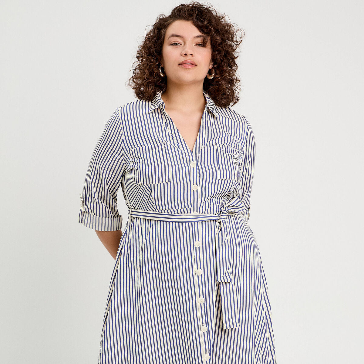 Robe longue chemise ceinturée bleu marine femme