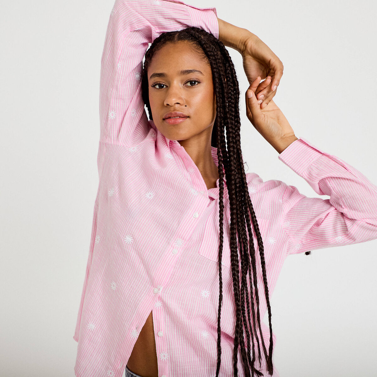 Chemise brodée manches longues rose femme