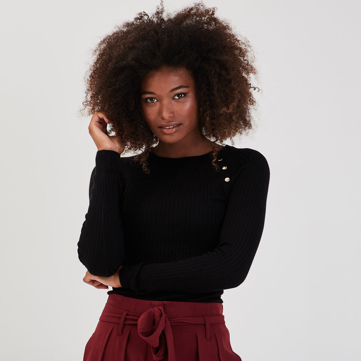 Pull côtelé avec boutons noir femme