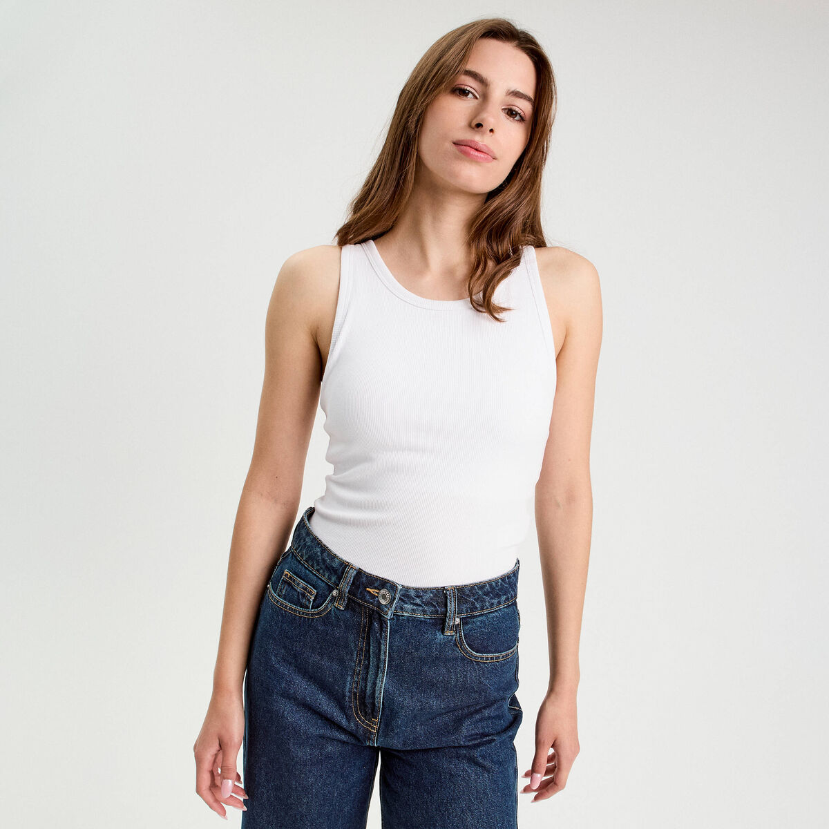 Débardeur côtelé avec brassière intégrée blanc femme