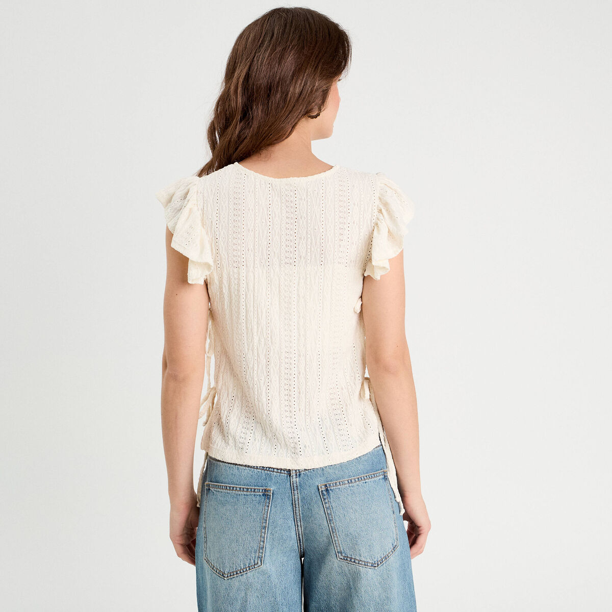 T-shirt brodé avec volants ecru femme