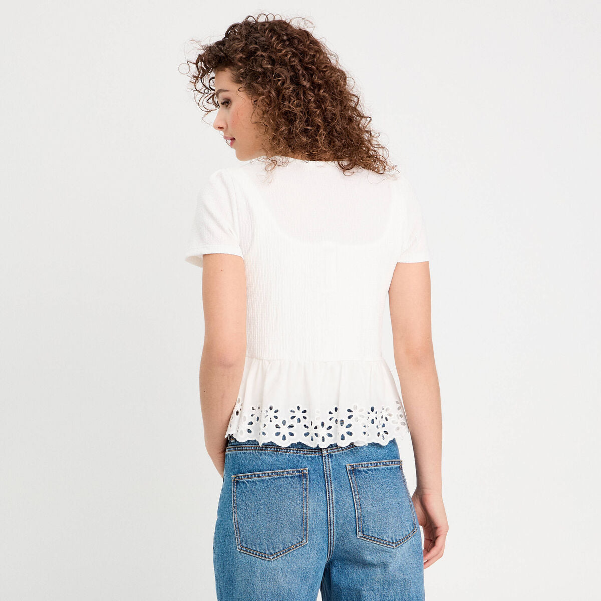 Blouse nouée détails brodés ecru femme