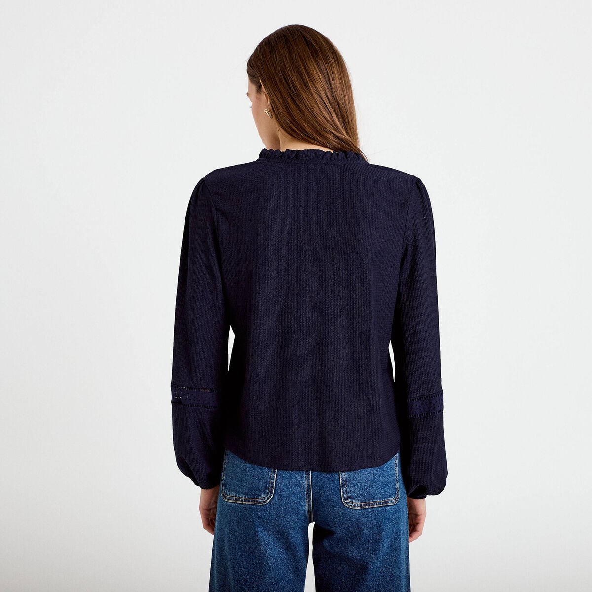 Blouse broderie col V manches longues bleu marine femme
