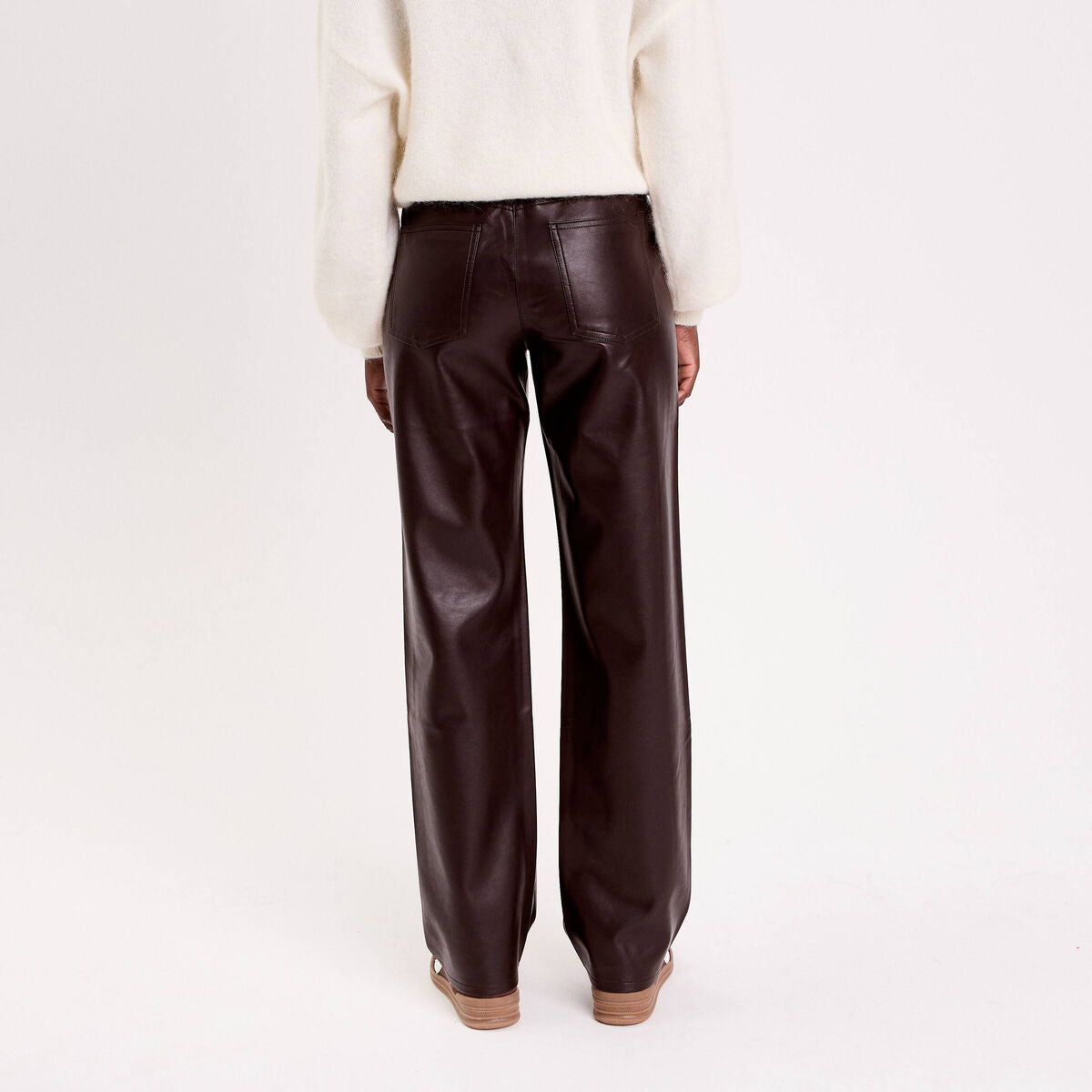 Pantalon droit similicuir marron foncé femme