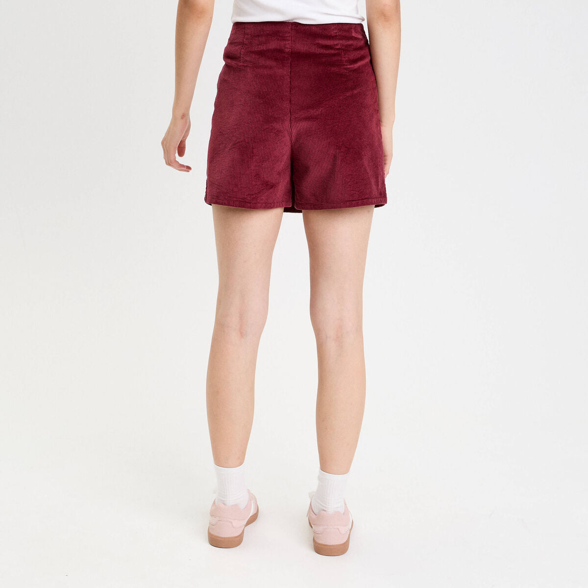 Jupe-short en velours bordeaux femme