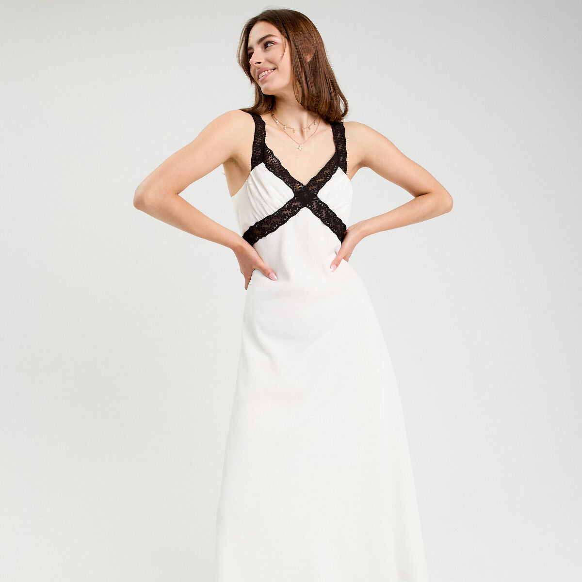 Robe longue évasée blanc femme