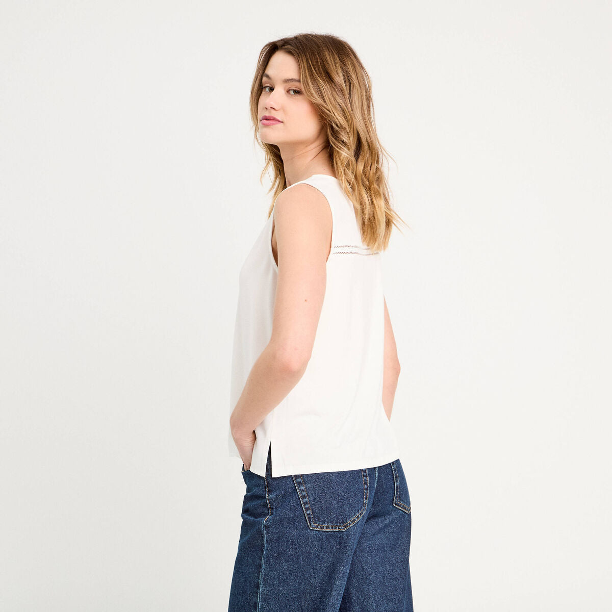 Débardeur sans manches ecru femme