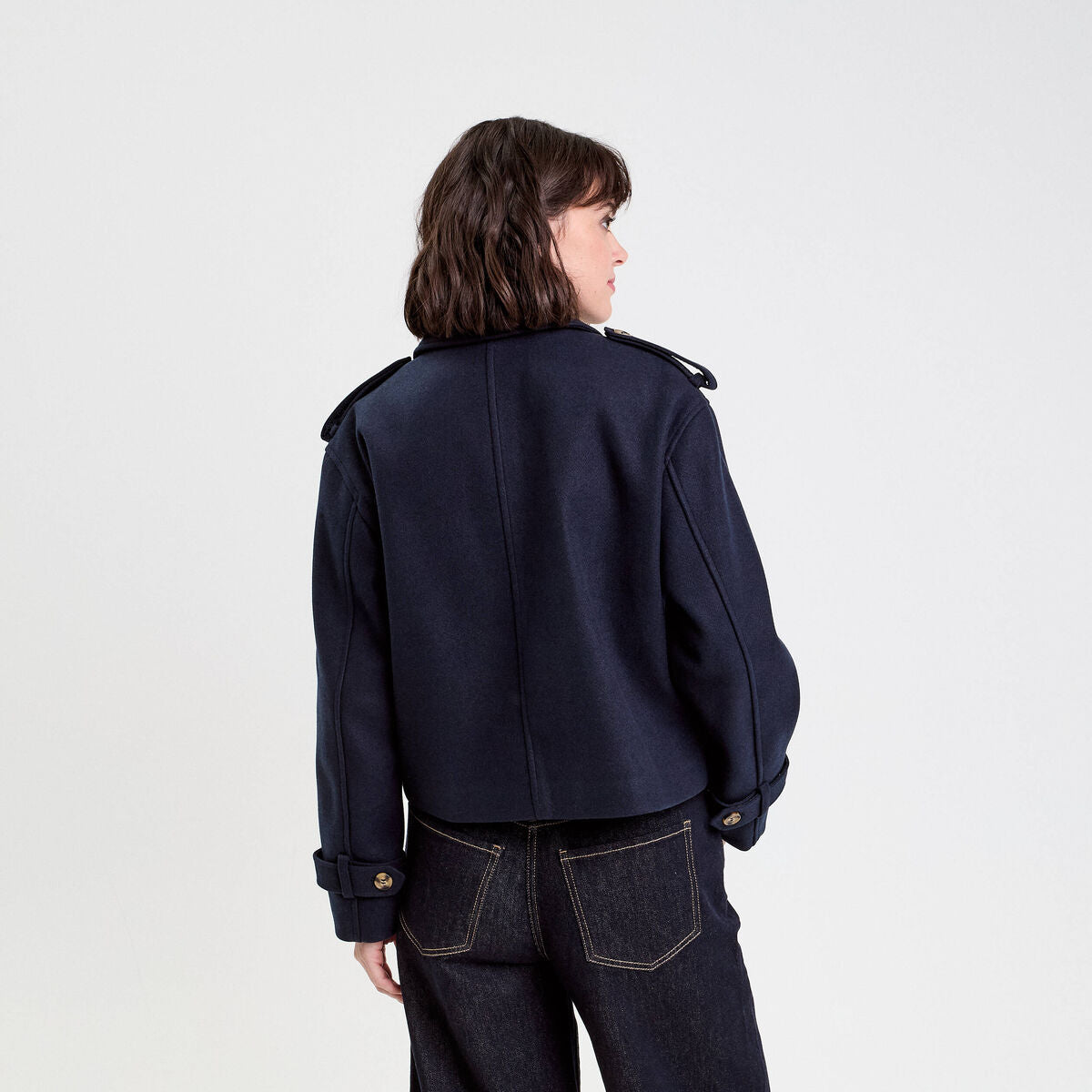 Trench court boutonné bleu marine femme