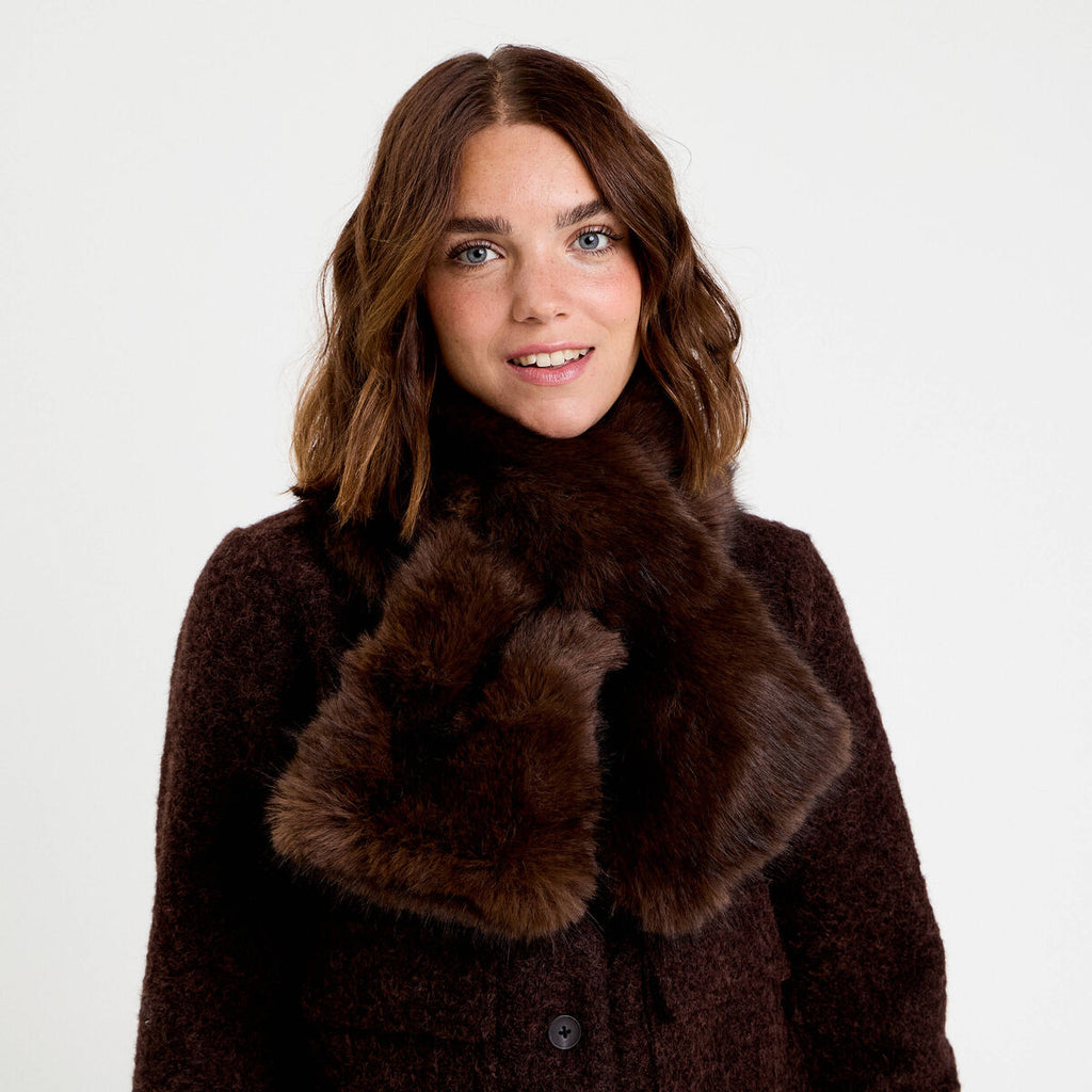 Écharpe en fausse fourrure marron foncé femme