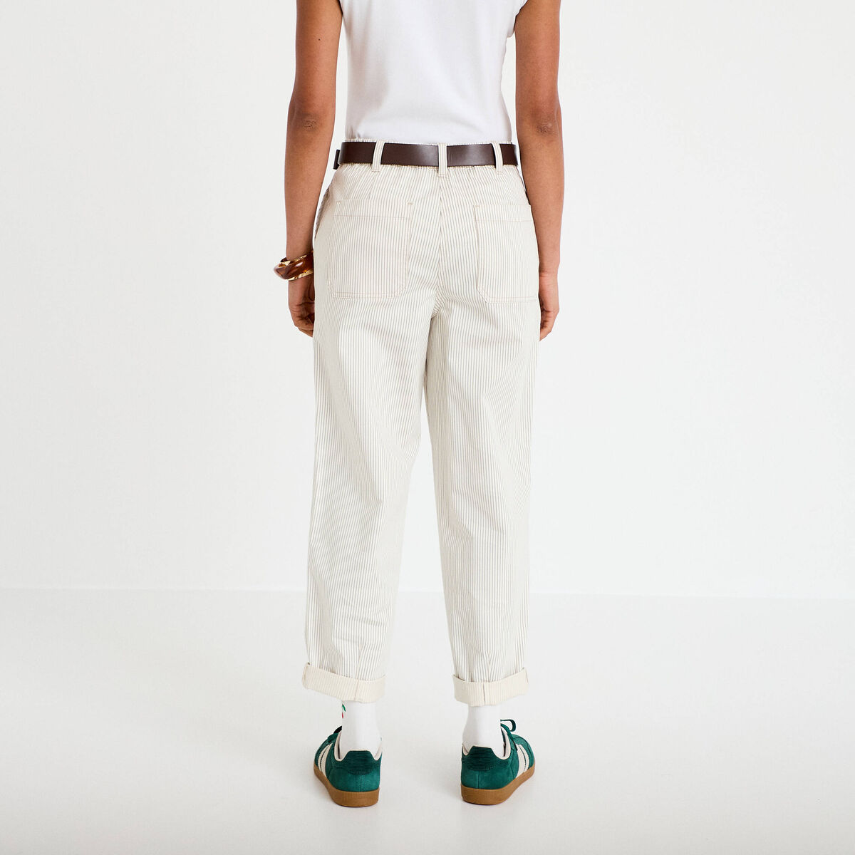 Pantalon chino 7/8ème taille élastiquée blanc femme