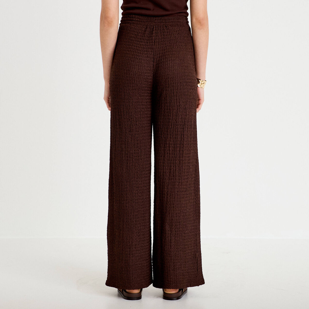 Pantalon large taille standard marron foncé femme