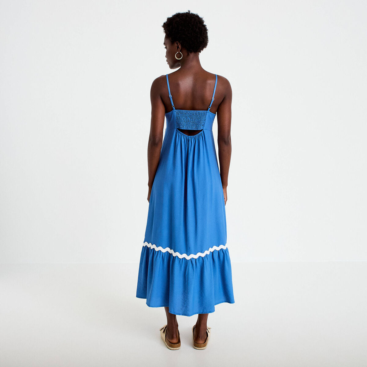 Robe longue évasée col v crêpe bleu foncé femme