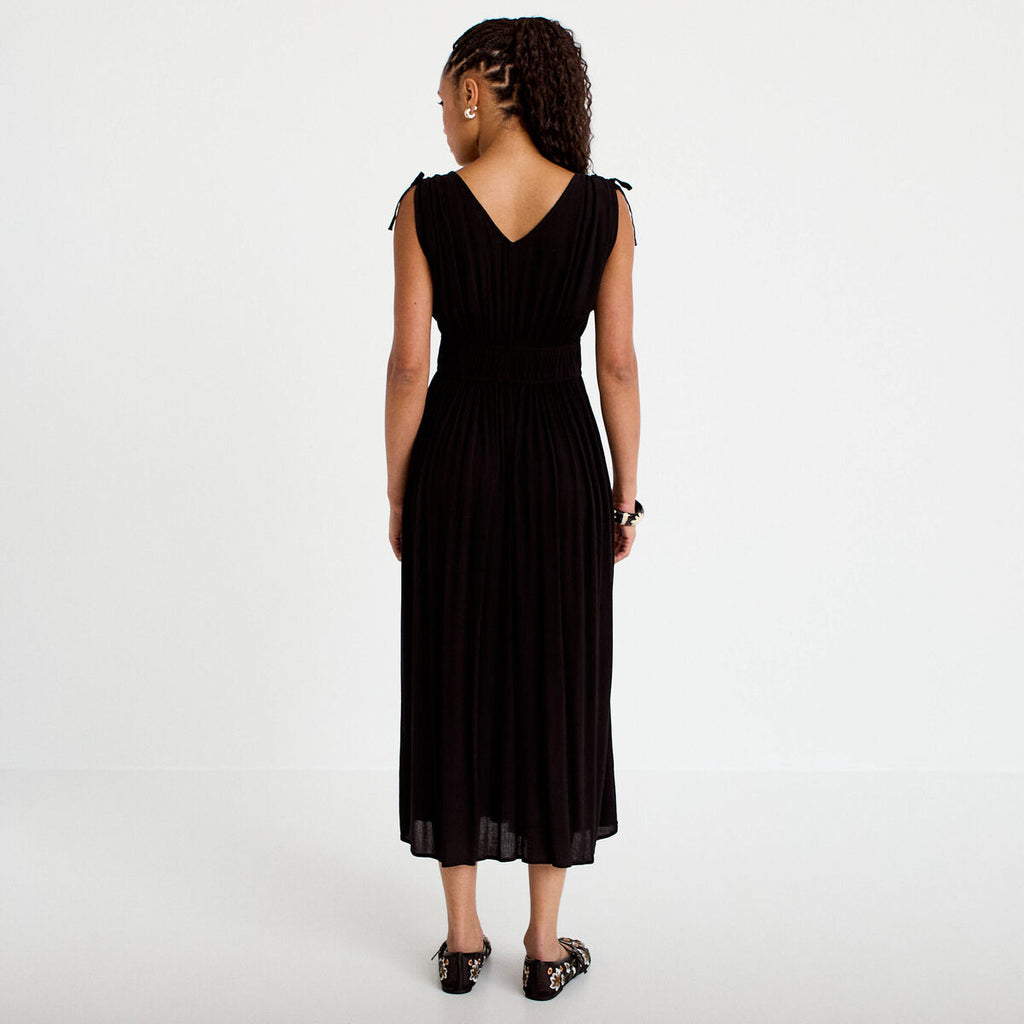 Robe midi évasée décolleté sans manches noir femme