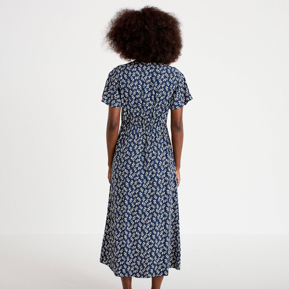 Robe longue évasée col v dentelle bleu marine femme