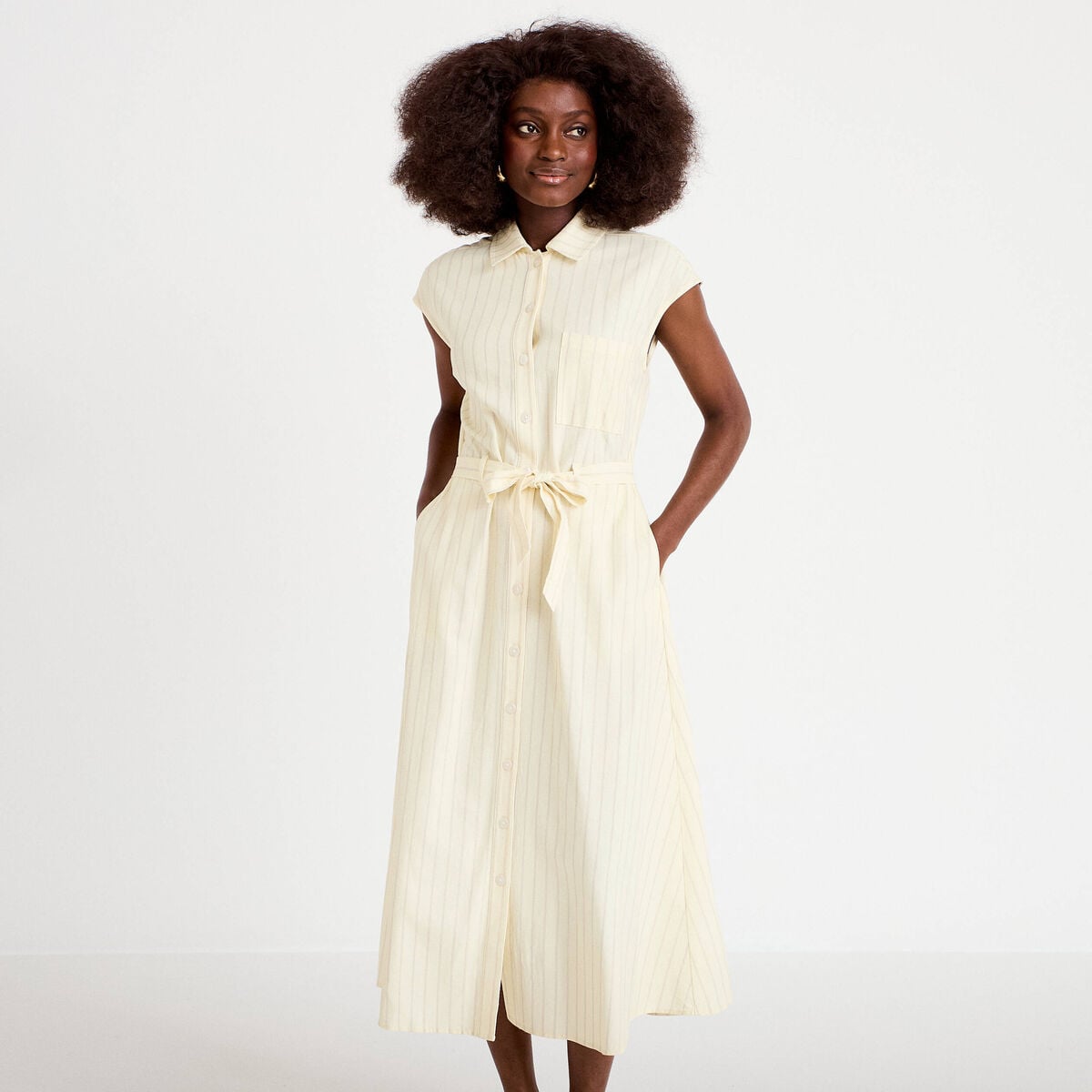 Robe midi évasée manches très courtes jaune pastel femme