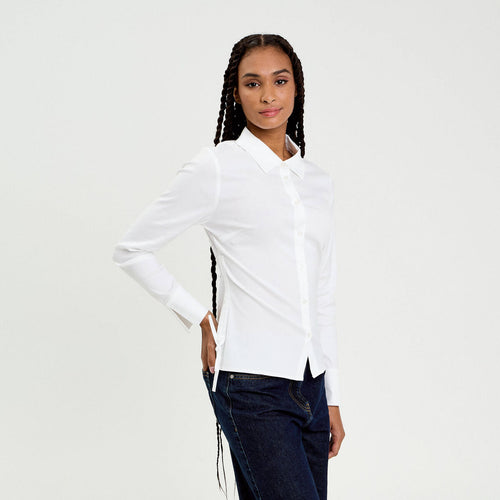 Chemise cintrée courte col classique ecru femme