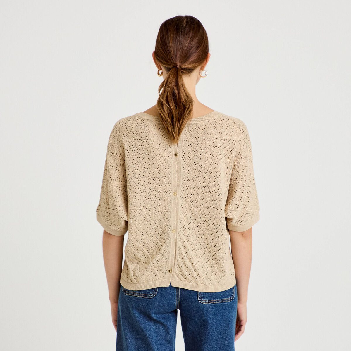 Pull ajouré col v manches courtes beige femme