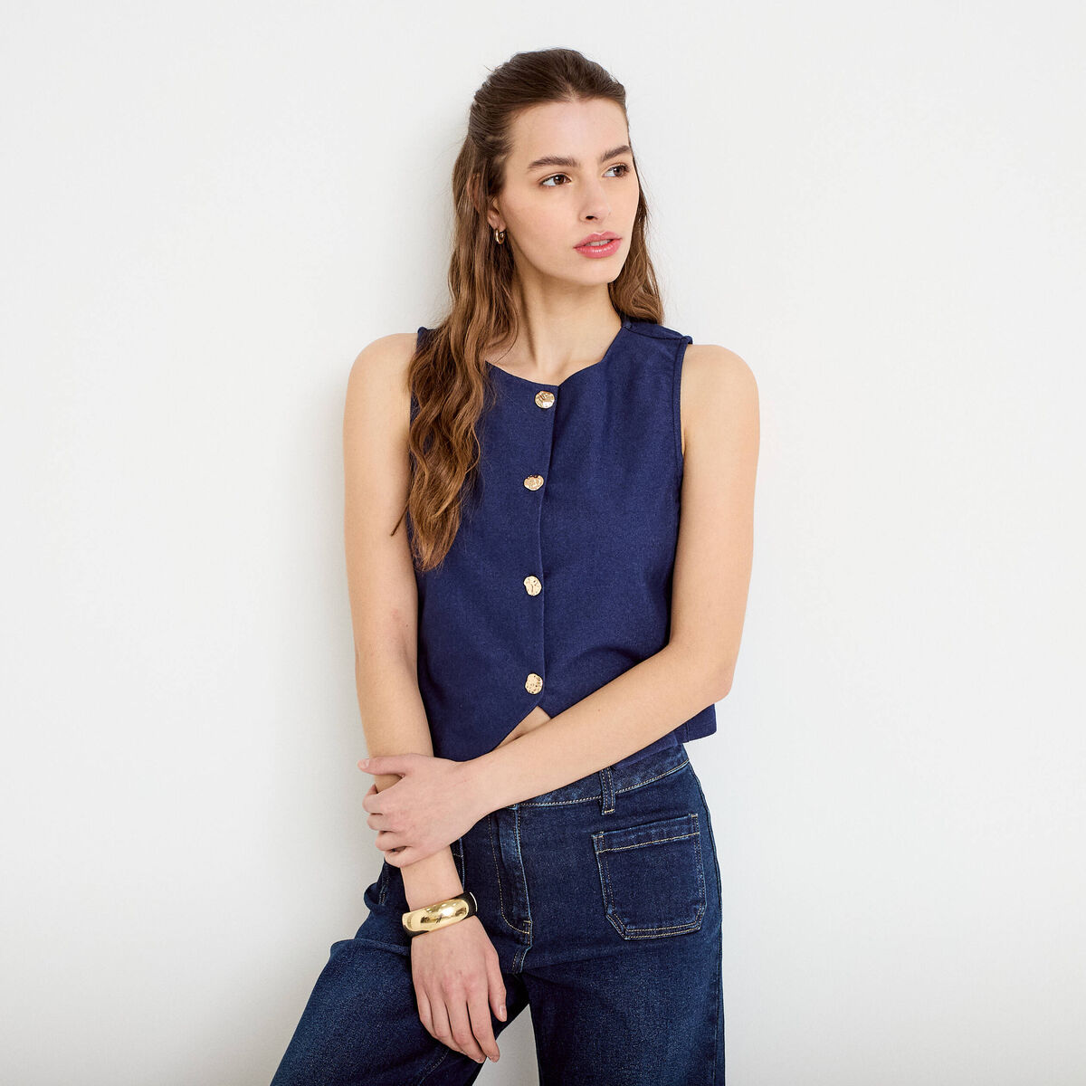 Gilet jean cintré cropped sans manches denim brut femme
