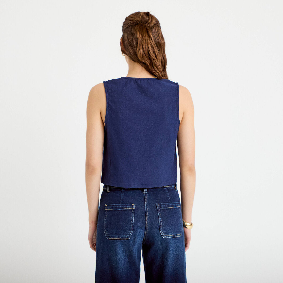 Gilet jean cintré cropped sans manches denim brut femme
