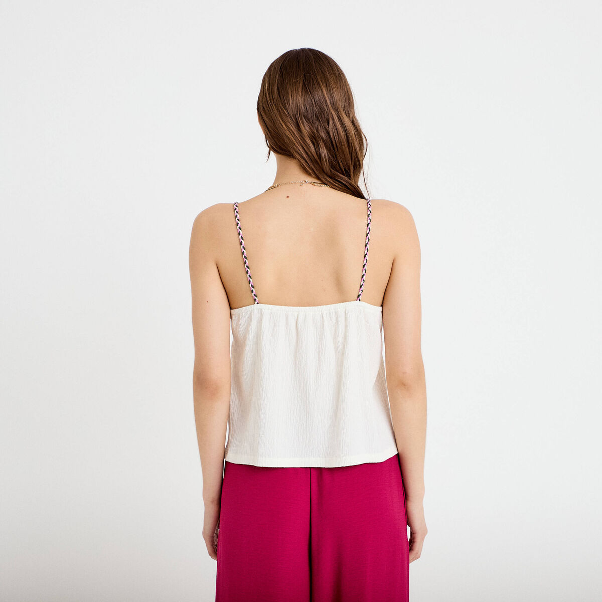 Débardeur ajusté détail broderie ecru femme