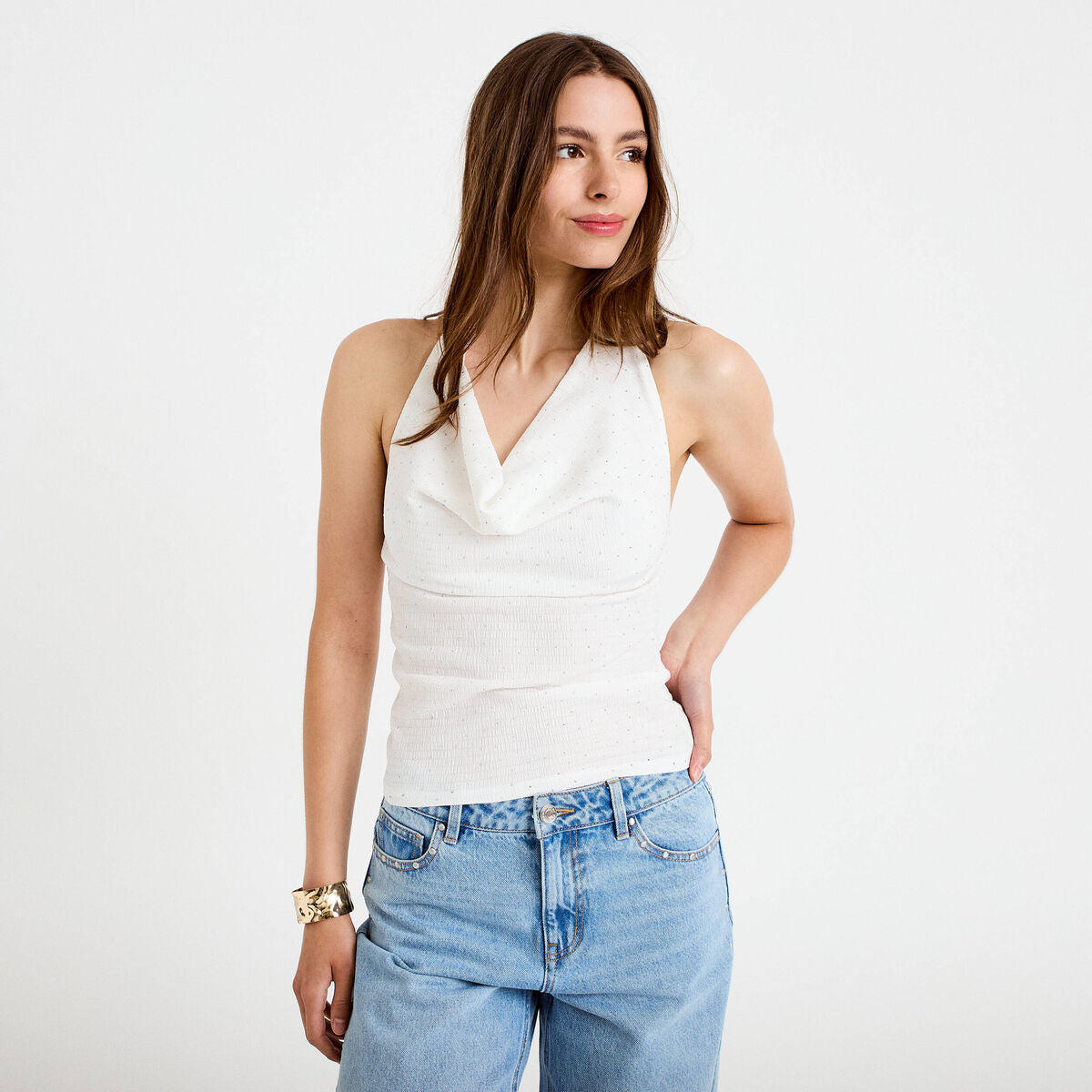 Top ajusté sans manches col bénitier ecru femme
