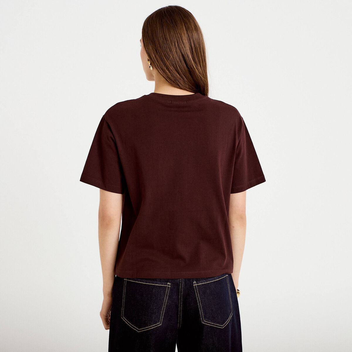 T-shirt col rond manches courtes marron foncé femme