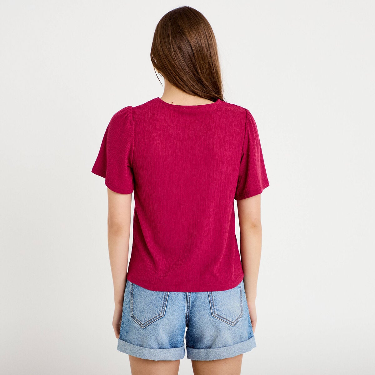 T-shirt manches courtes aspect dentelle rouge femme