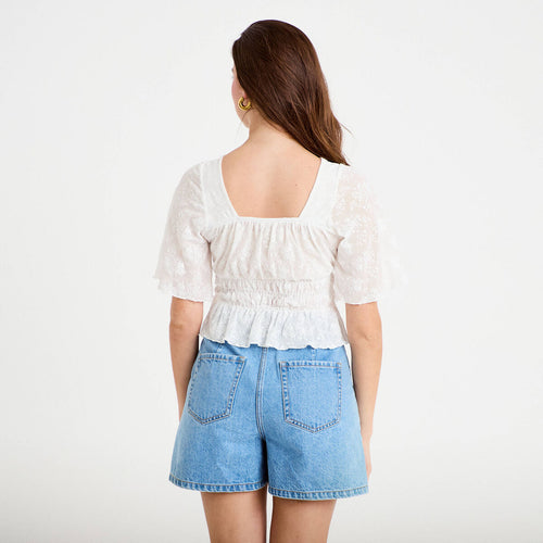 Blouse cintrée col carré dentelle ecru femme