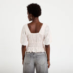 Blouse cintrée col carré dentelle rose clair femme