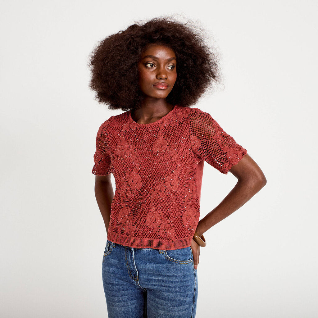 T-shirt manches courtes aspect dentelle vieux rose femme