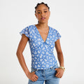 T-shirt ajusté court décolleté dentelle bleu femme