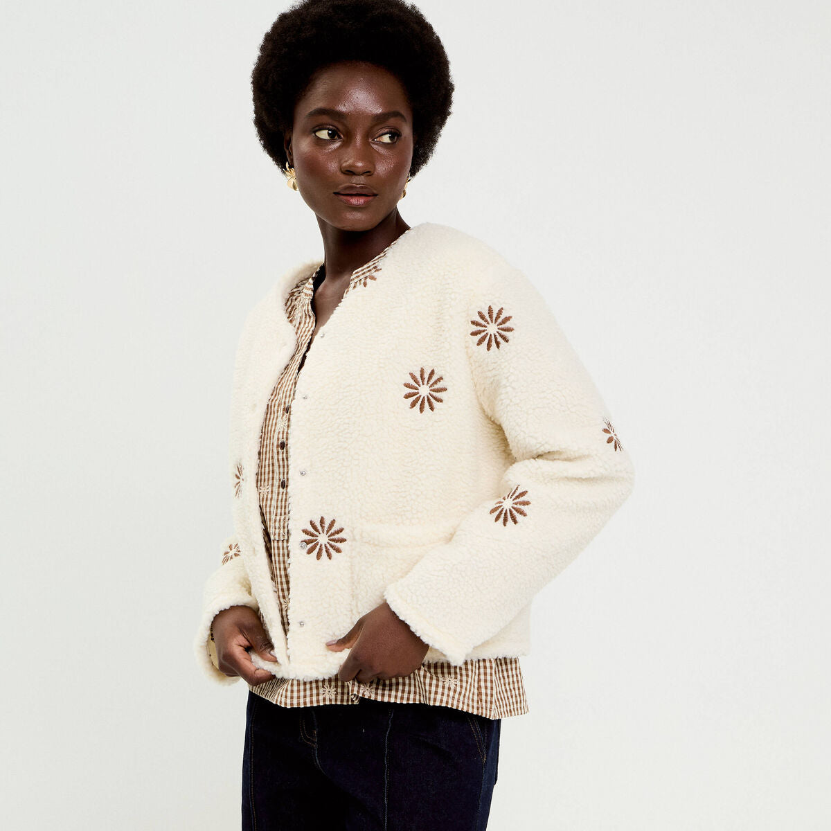 Gilet brodé effet polaire blanc femme
