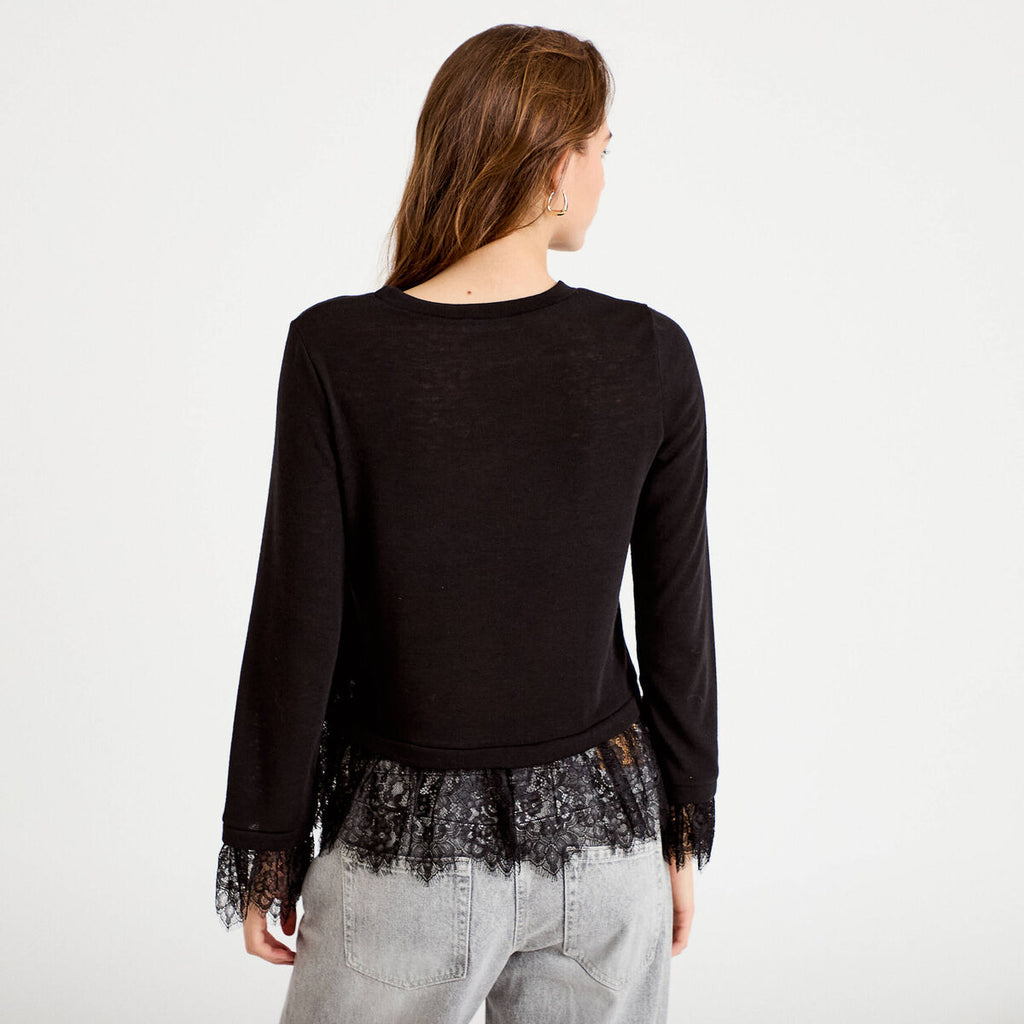 Pull détails de dentelle noir femme