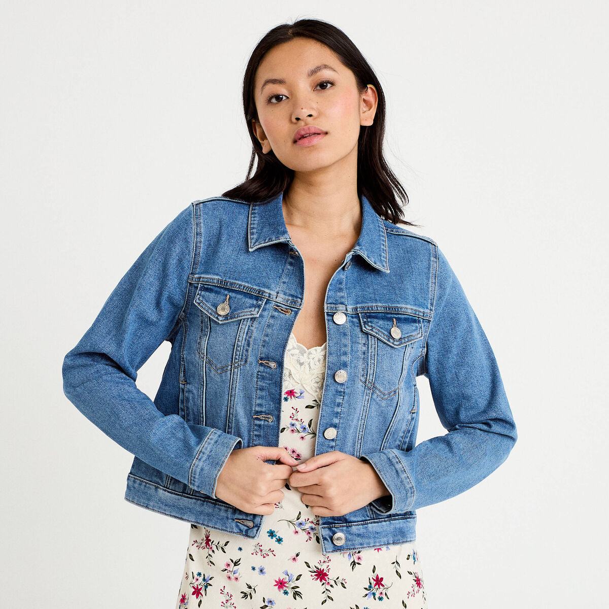 Veste cintrée en jean col classique denim double stone femme