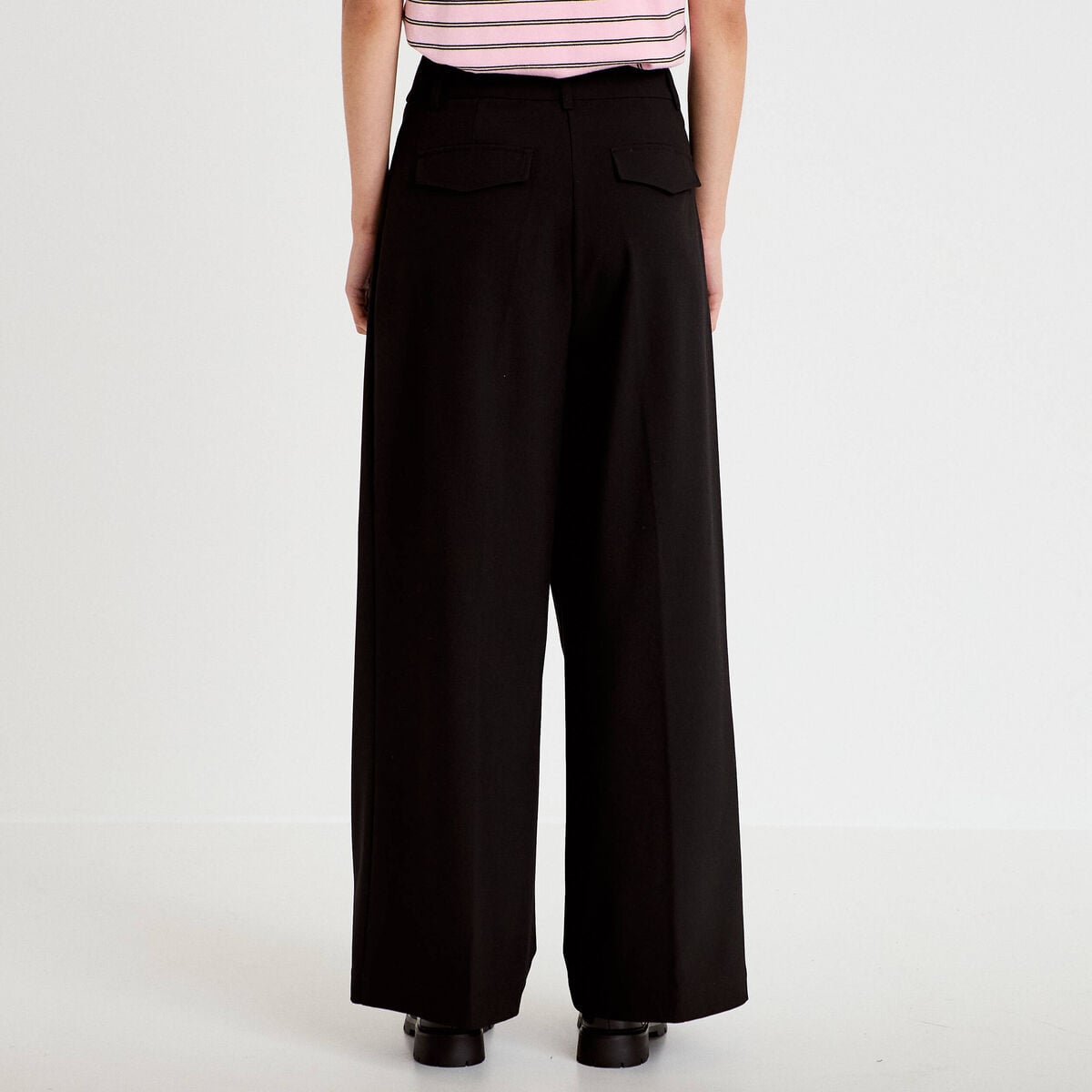 Pantalon large à pinces noir femme