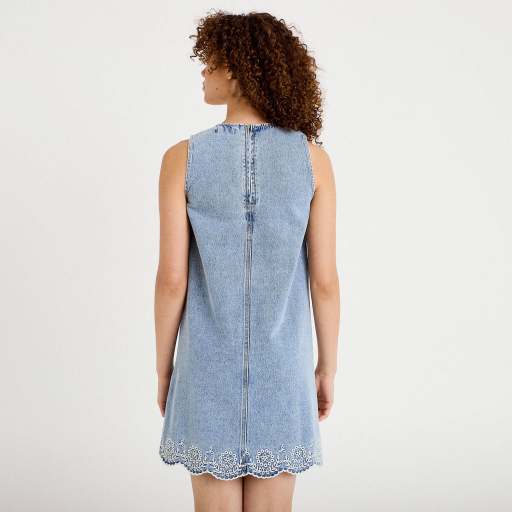 Robe courte évasée en jean sans manches denim bleach femme