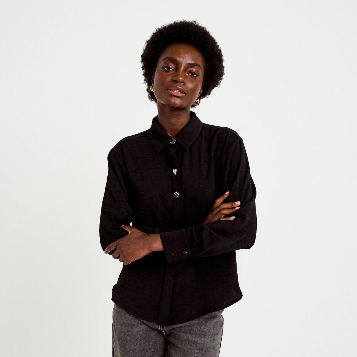 Chemise droite plissée manches longues noir femme