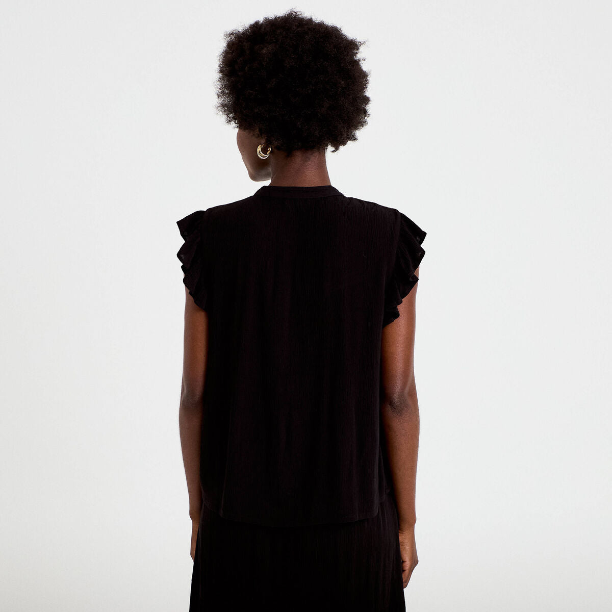 Top ample sans manches col carré noir femme
